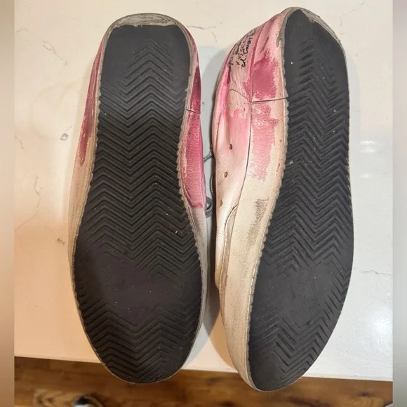GOLDEN GOOSE SNEAKERS WITH PINK ACCENT - Picture 3 of 4